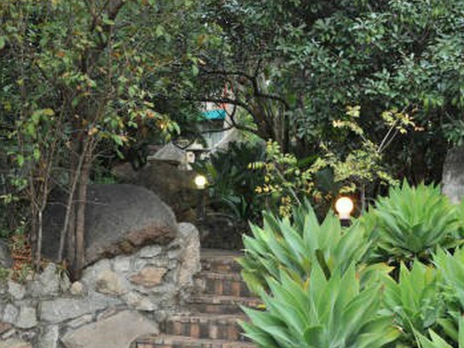 Bed and Breakfast Sunset Manor Mbombela Esterno foto