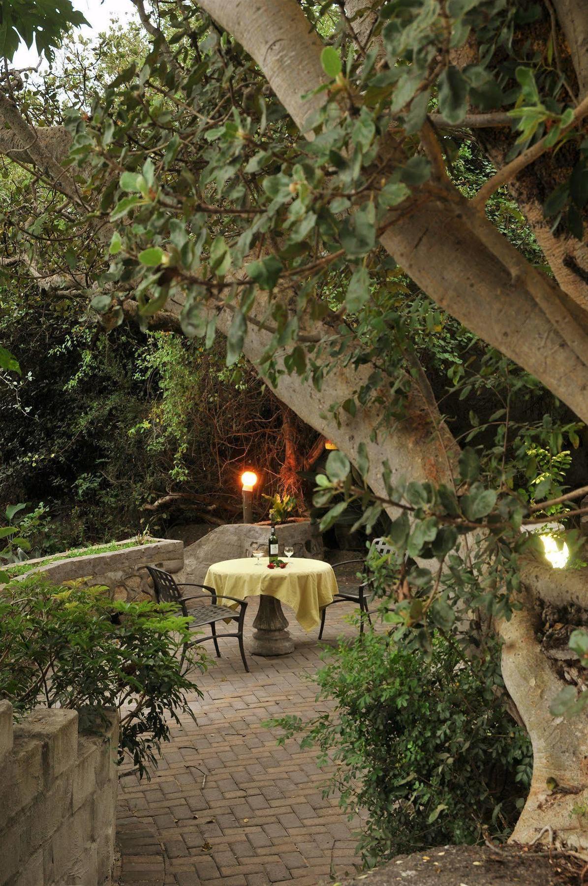 Bed and Breakfast Sunset Manor Mbombela Esterno foto